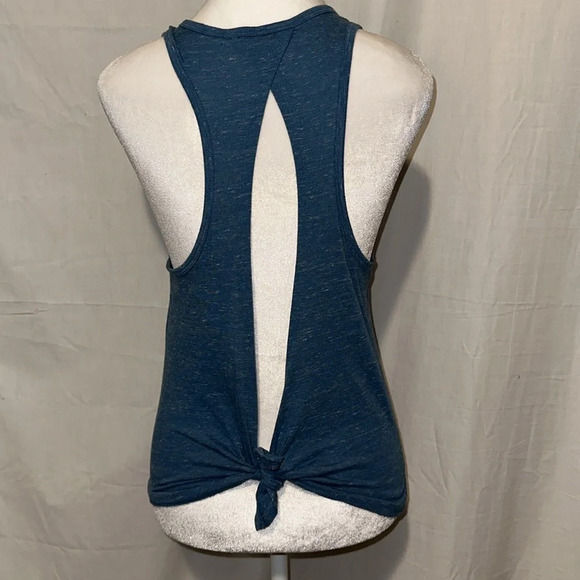 Heathered blue Victoria's Secret Sport racerback / open back tank top size xs - Picture 2 of 3